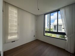 10 Evelyn (D11), Apartment #568837381